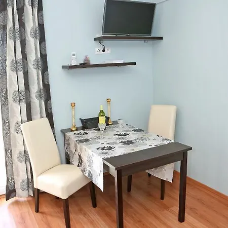 Apartment Side Adriatic Ljubac (Zadar)